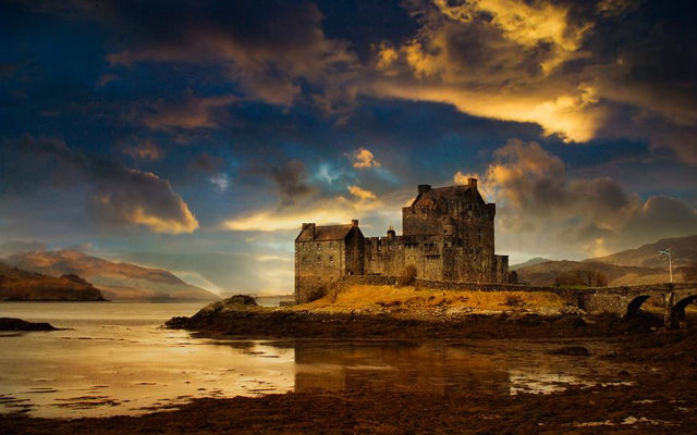 The Eilean Donan Castle- Scotland-01