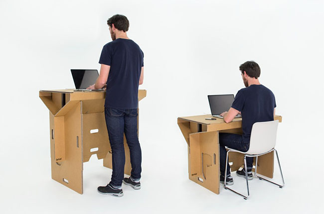Refold. Cardboard Desk