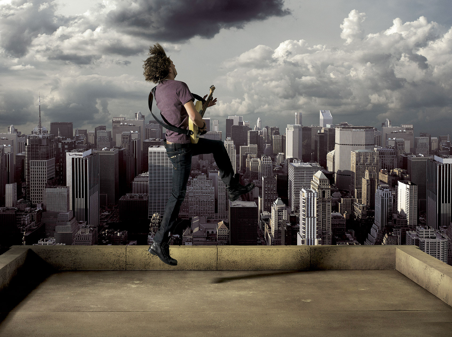 The collection of conceptual advertising photographs by Riccardo Bagnoli (10)