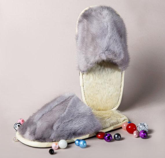 Natural Mink Slippers