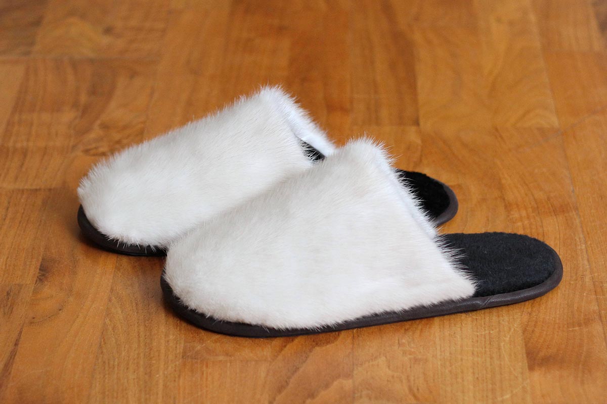 natural fur slippers