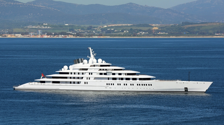 Mega yacht Azzam