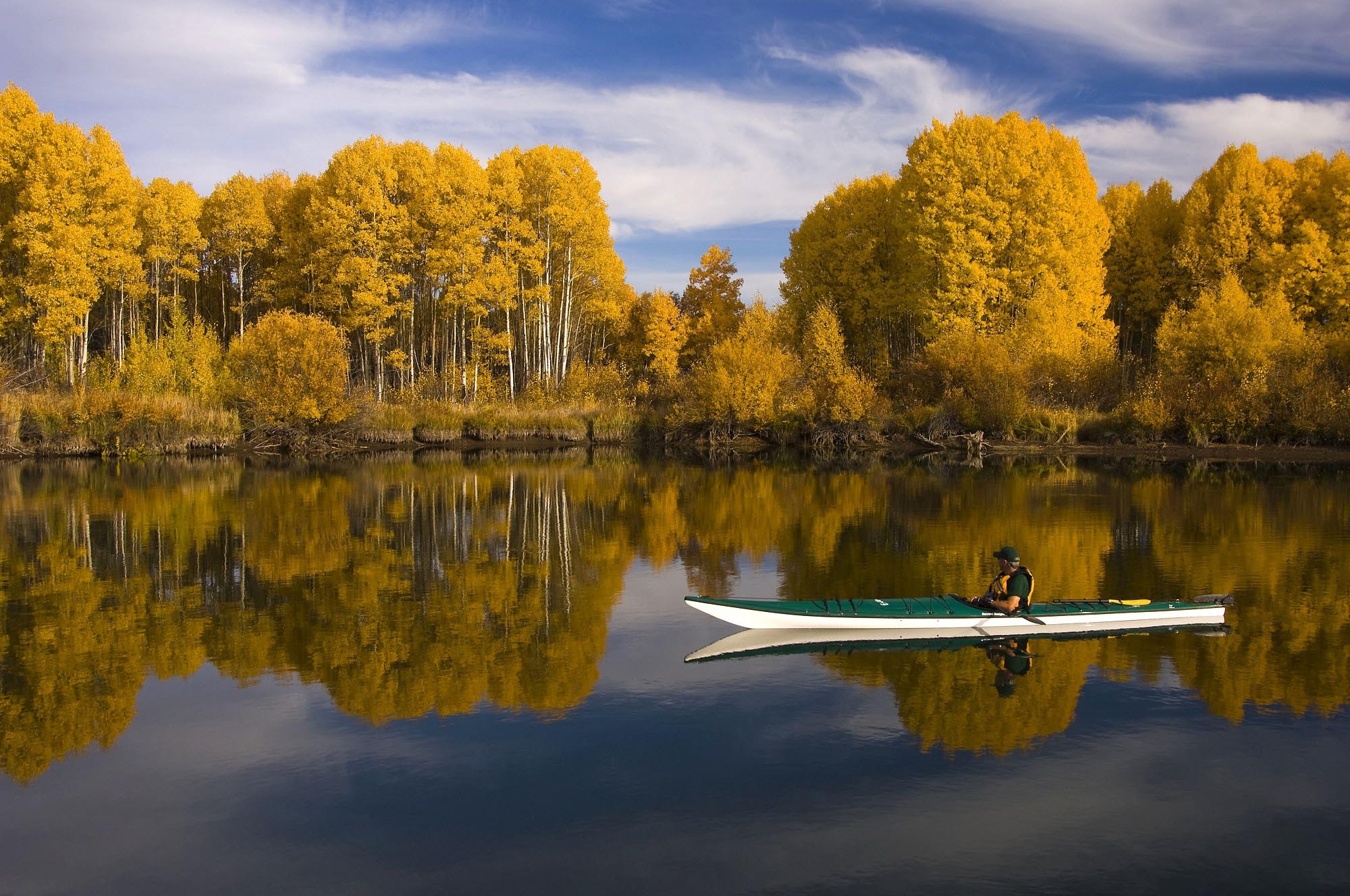 Best Fall Trips to Plan with One of the Best Travel Apps.