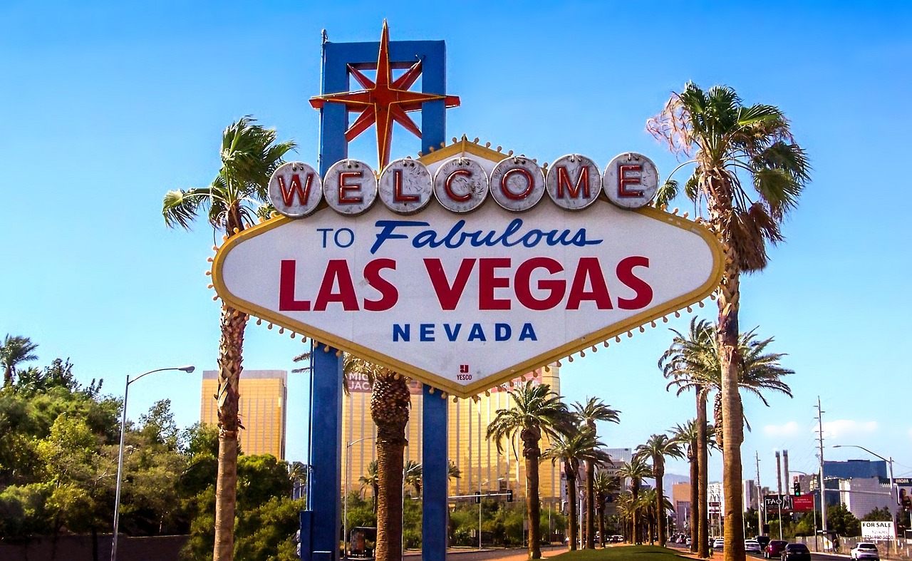 Non-Gambling Activities for Las Vegas Tourists