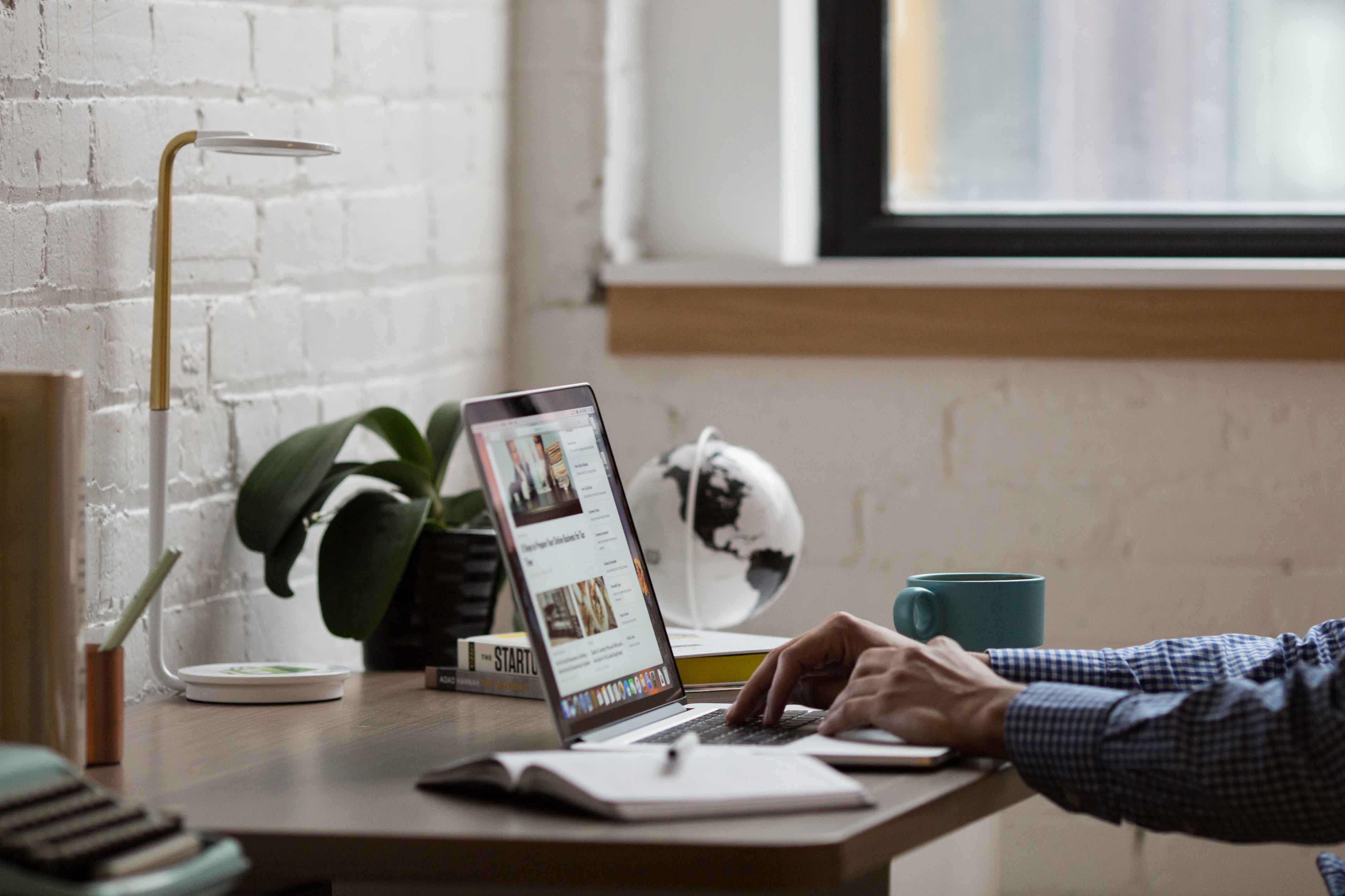 Online Vs. Desktop PDF Editors