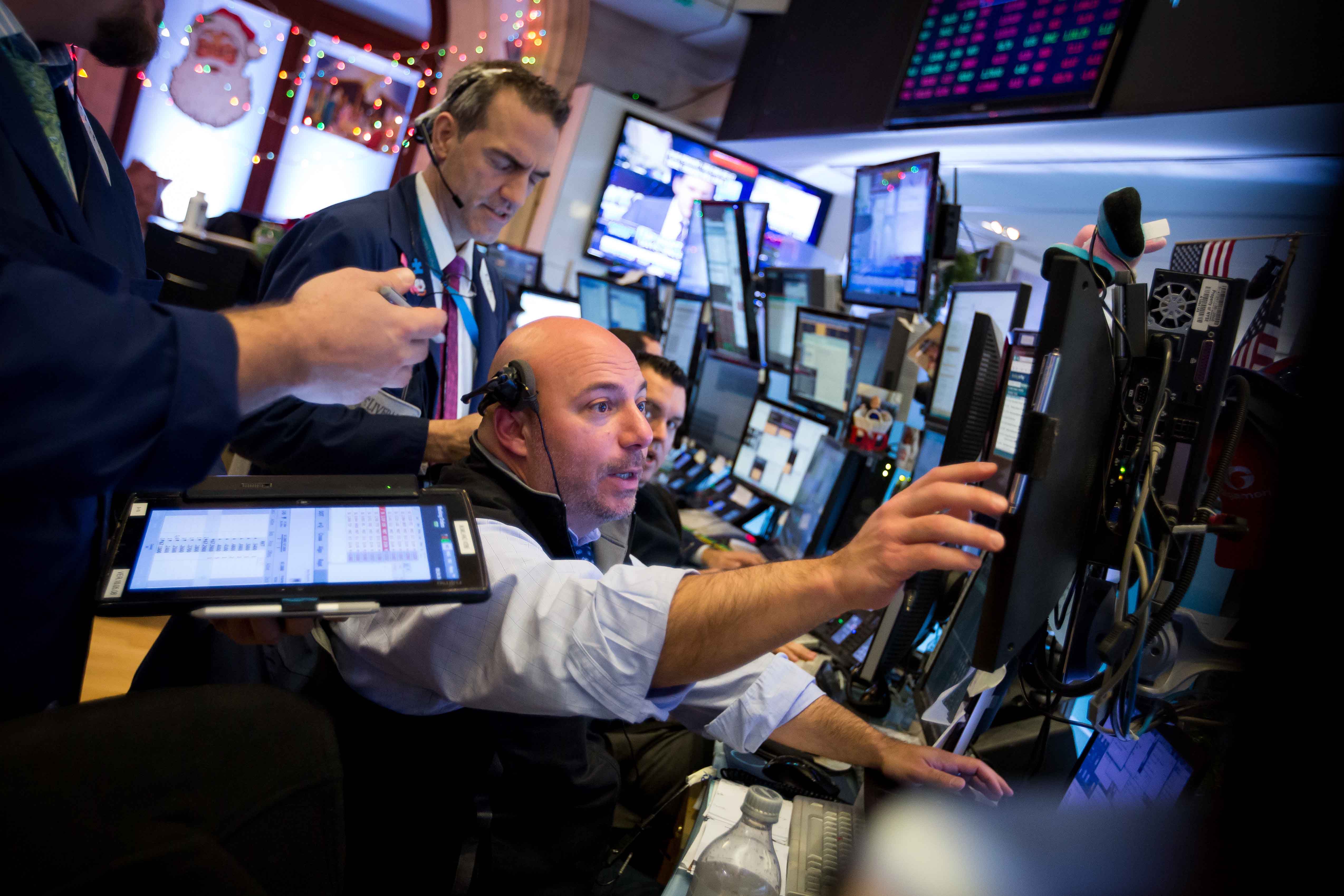 Should you worry about the stock market right now?