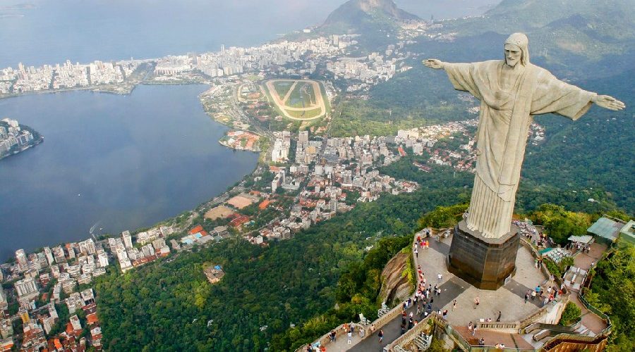 Everyone knows Rio is a major GAY destination spot.