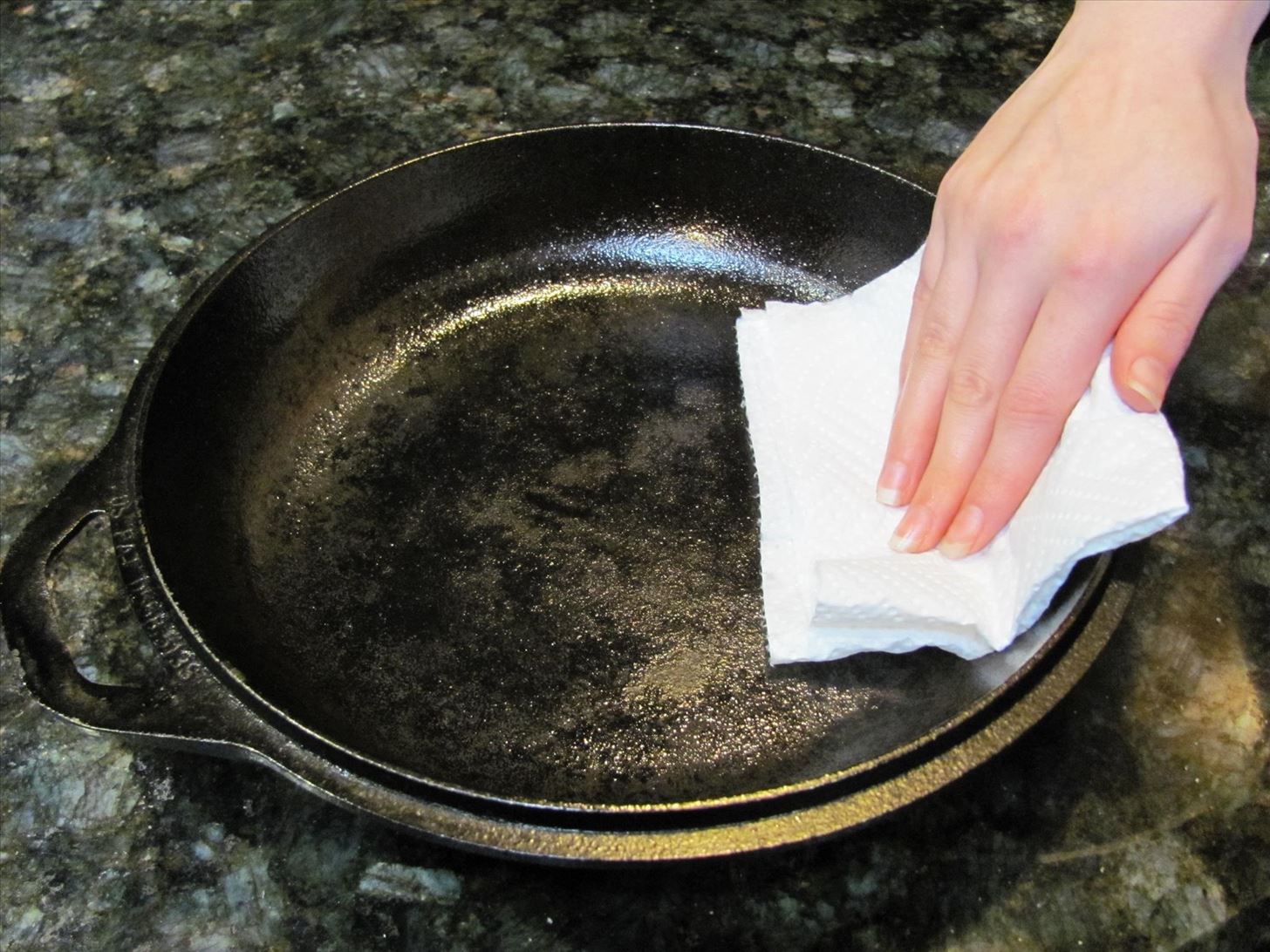 Clean Burned Pans