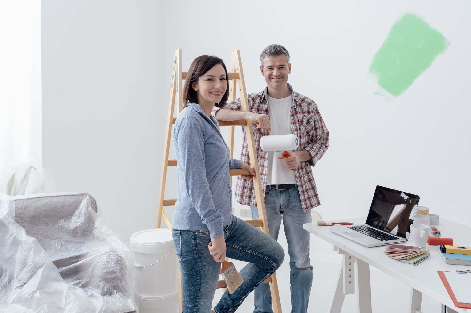 When it's time to sell your house you want to make sure you're going to get a decent return on your investment. If you complete this home improvement list your resale value will skyrocket.