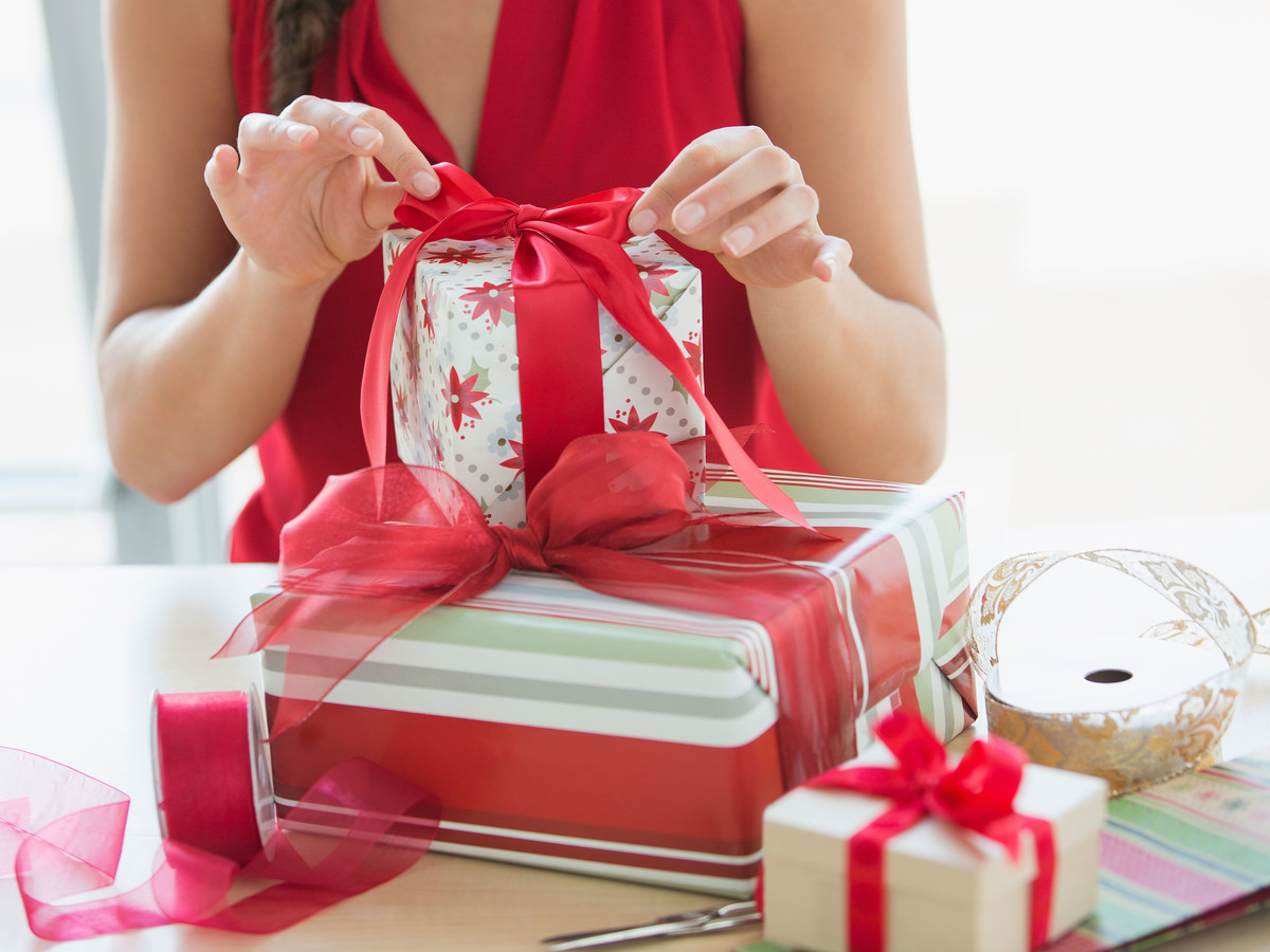 The Best Gift Ideas to Make Your Loved Ones Smile this Christmas | This  Lady Blogs
