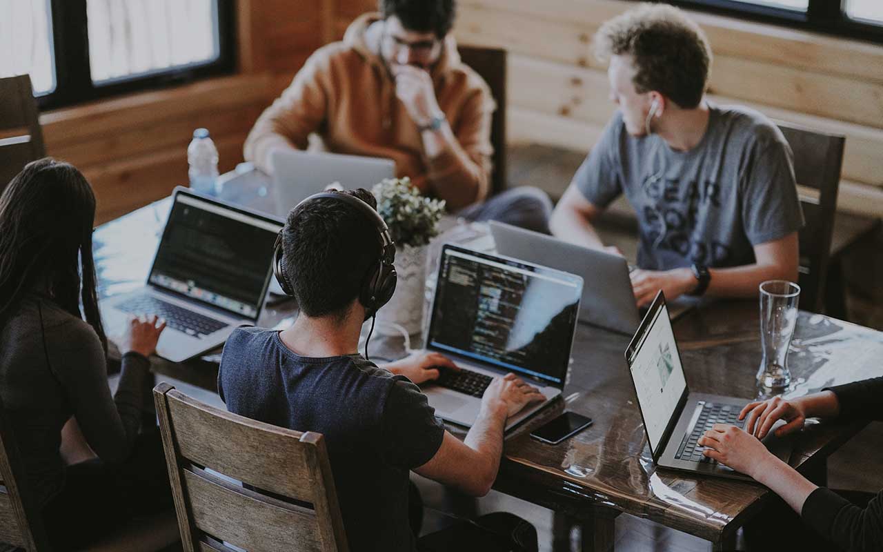 Los Angeles SEO consultant.