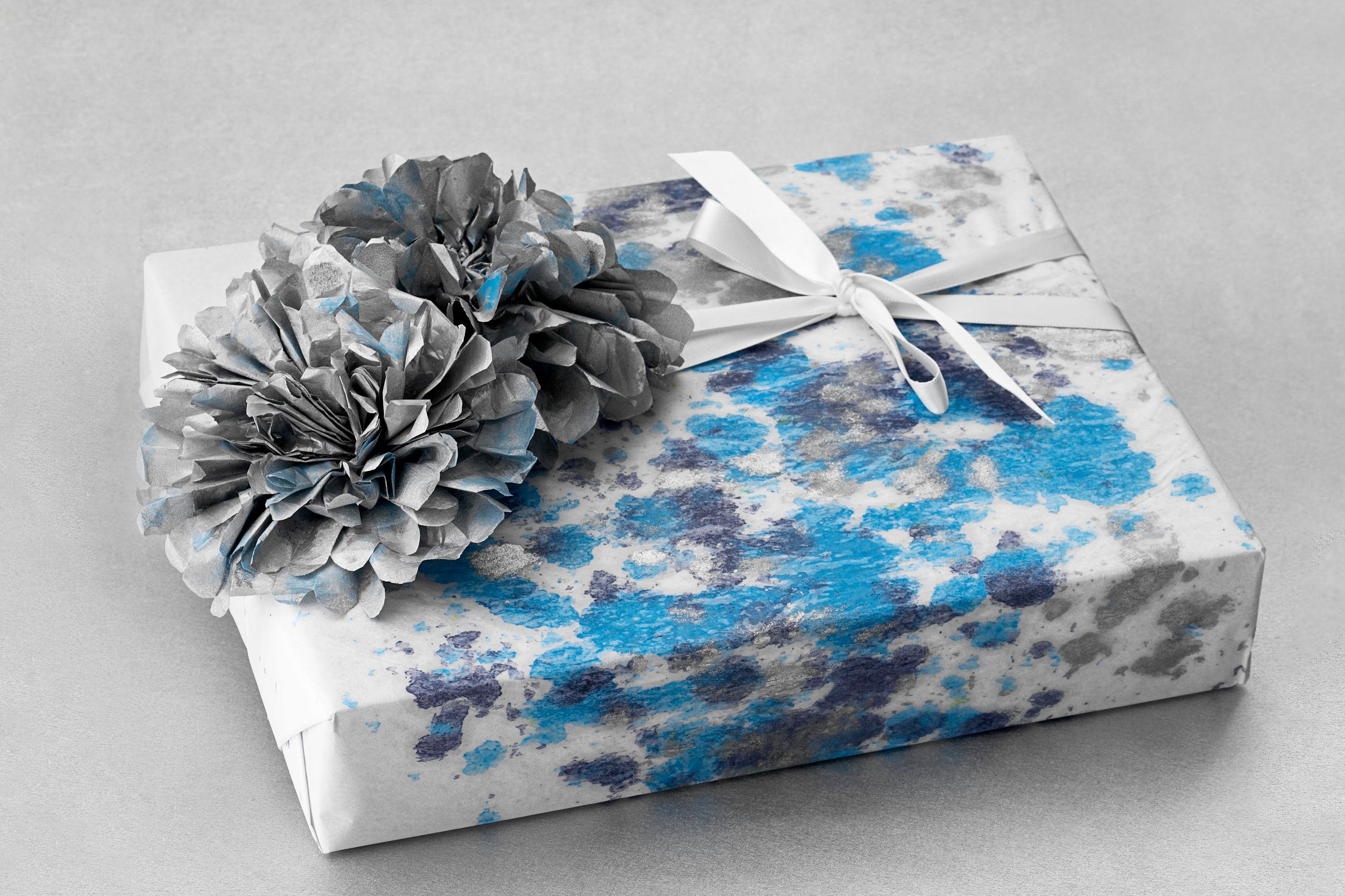 melted crayons could make such a beautiful gift wrapper