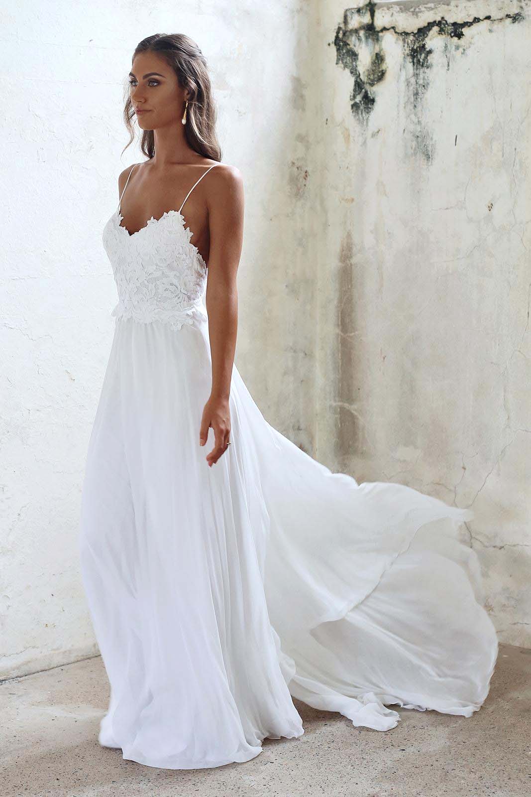 bridalwear with straps