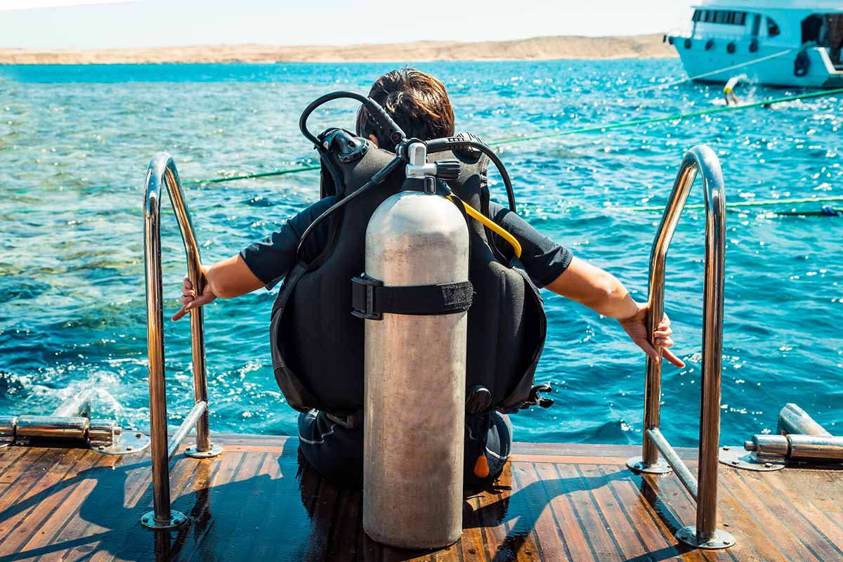 buy scuba gear