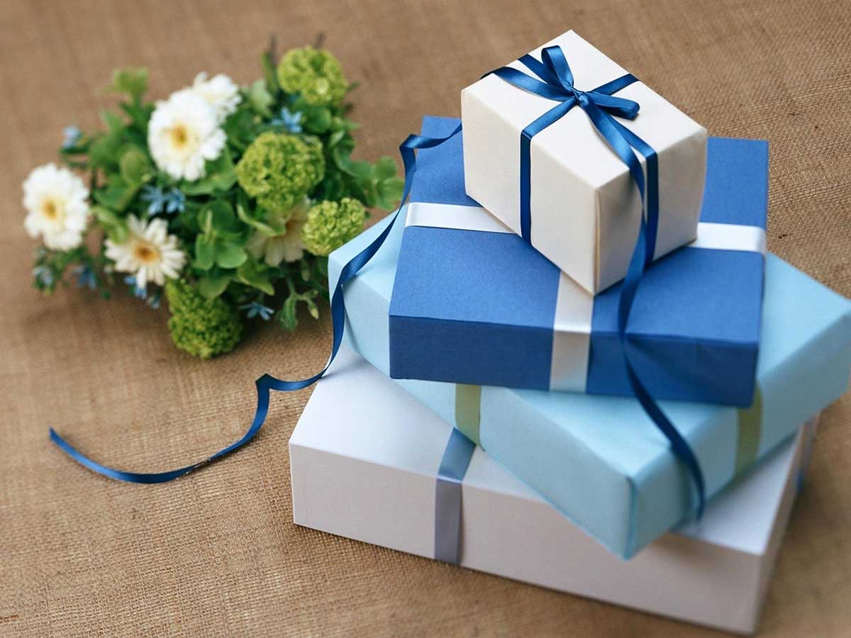 Best Rakhi Gifts Ideas for Sibling