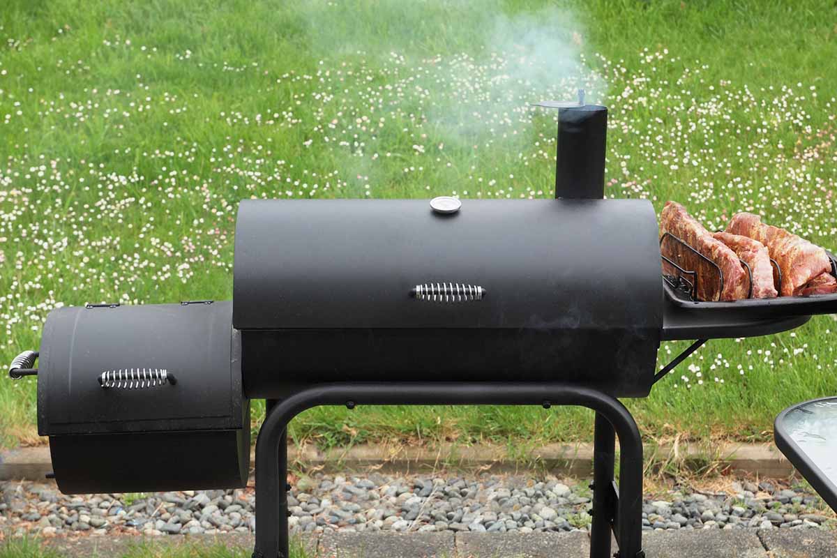 How to Clean a Smoker the Right Way