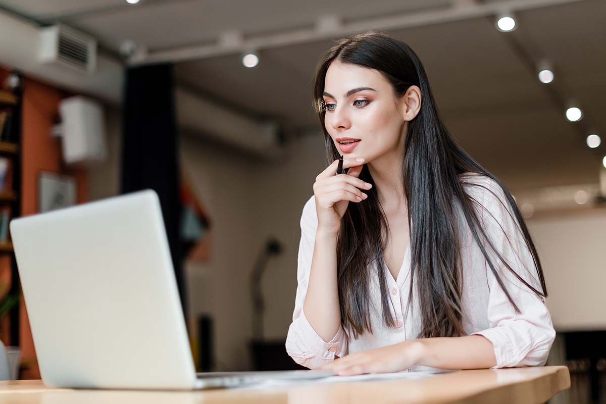 How to Select the Best Business Laptop
