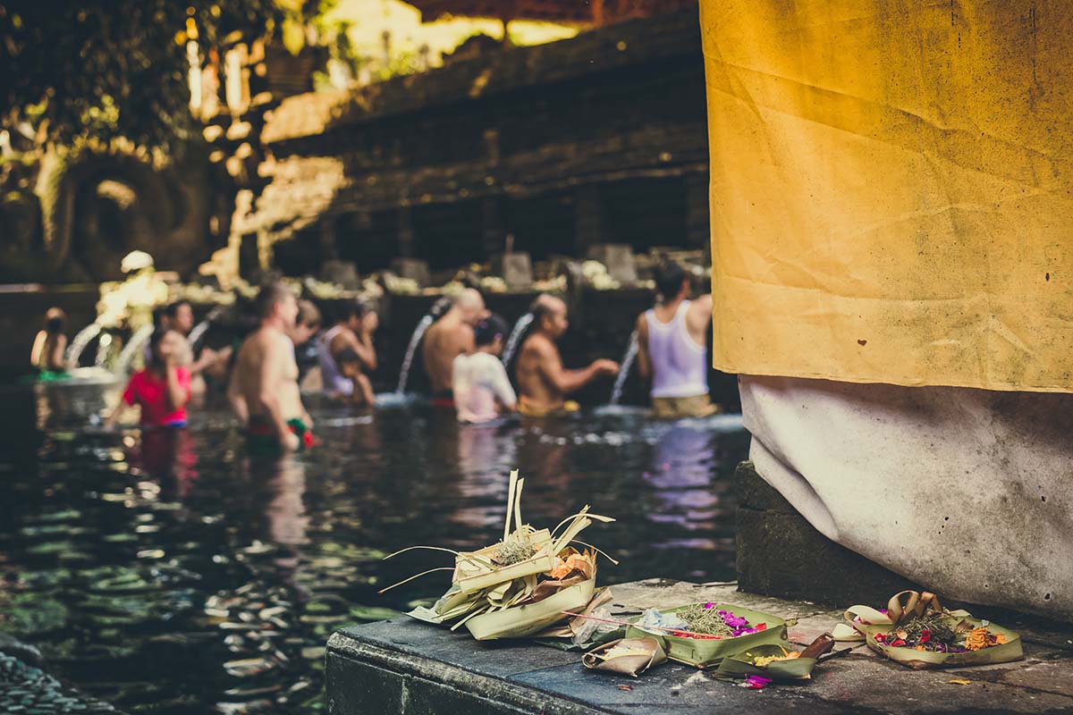 Learn Temple Etiquette bali