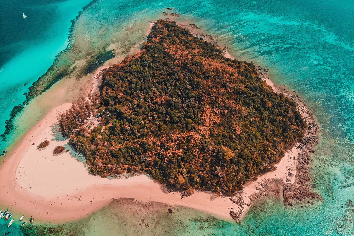 Mosquito Island and Bamboo Island