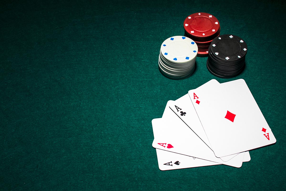 Stringing Bets in Poker