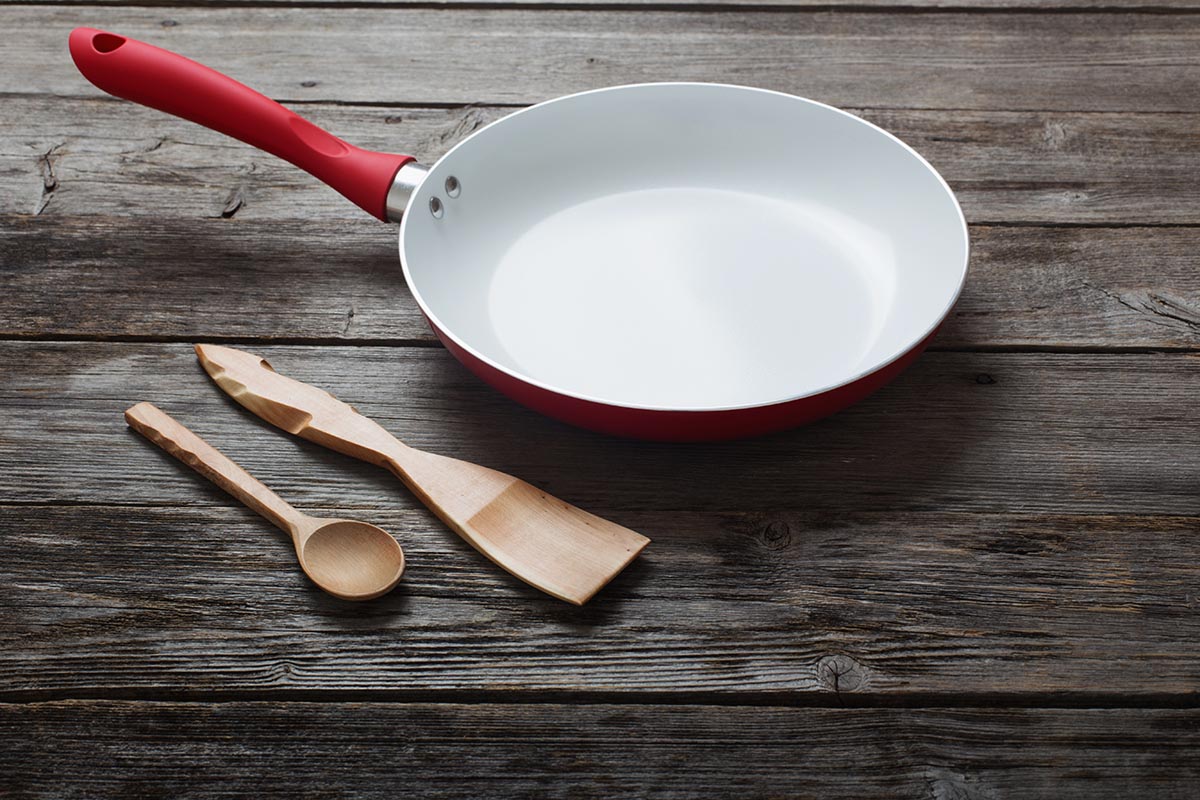 How to Clean Ceramic Cookware