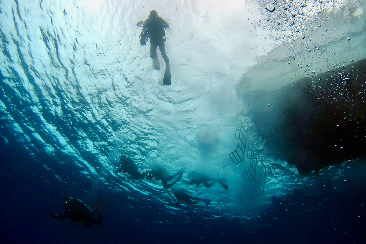 Essential Tools for Scuba Diving