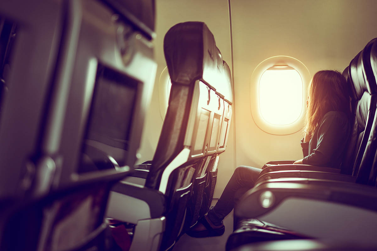 How To Prepare For a Long Flight