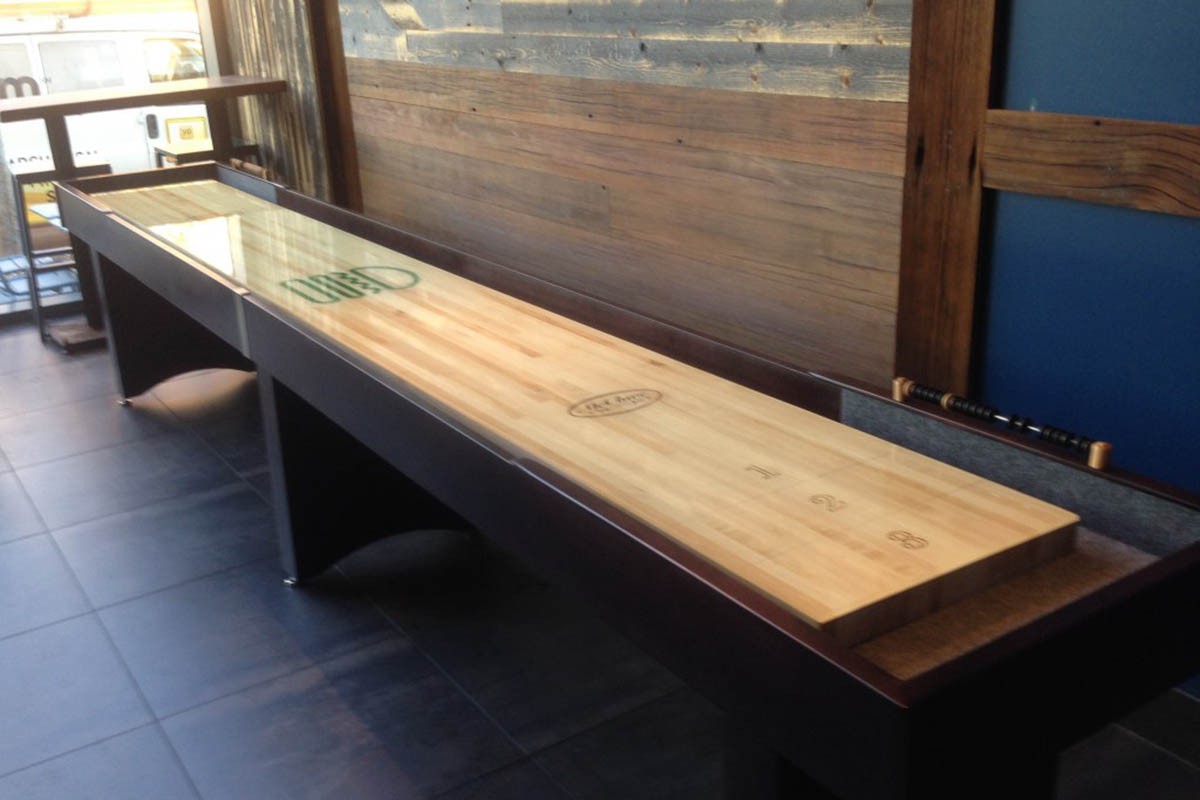 Choosing the Right Shuffleboard Table