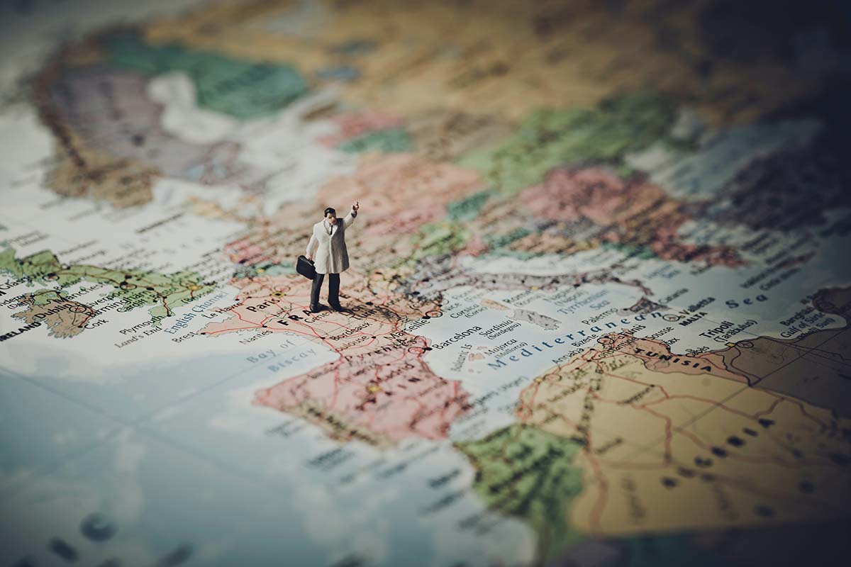 How to Find Jobs in France