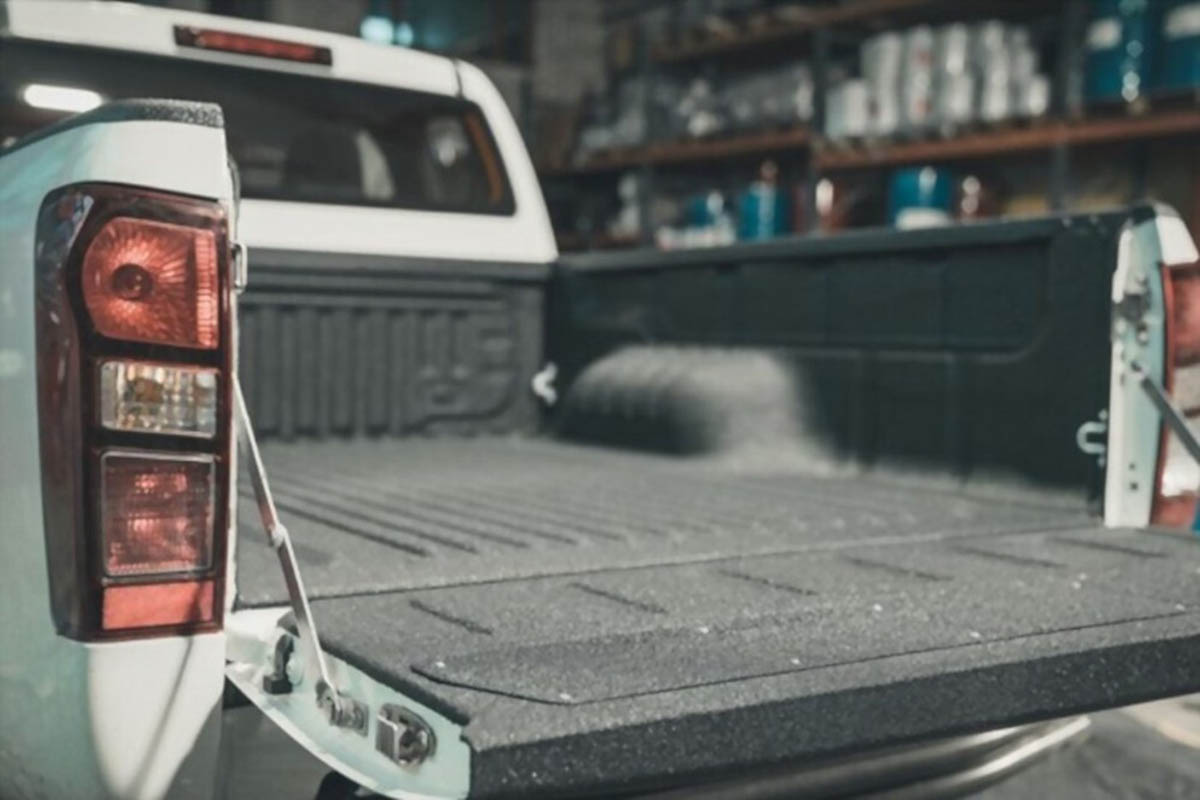 What Are Spray-in Bedliners