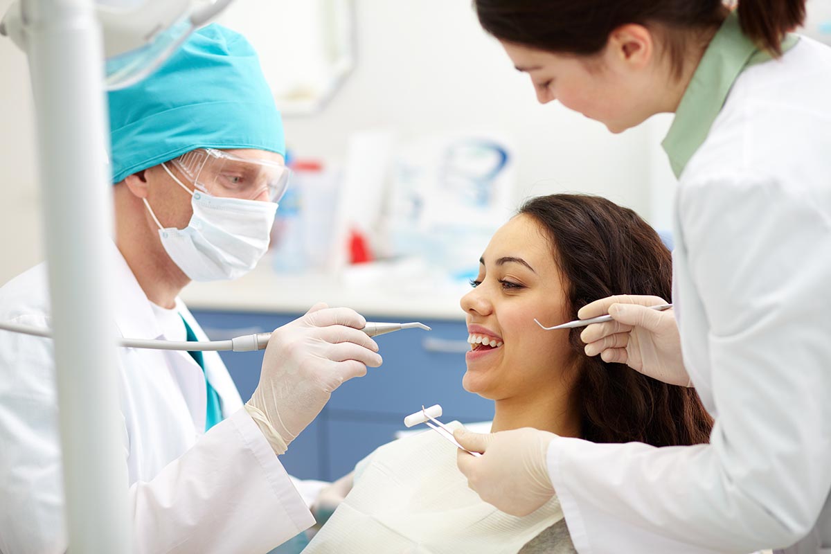 Professional Dentists In Roanoke Chipped Tooth