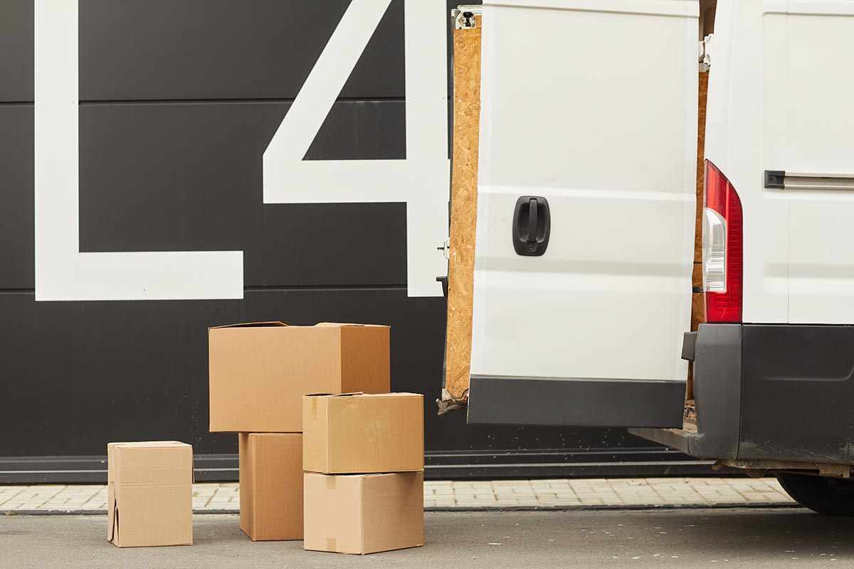 Benefits of hiring a local moving company