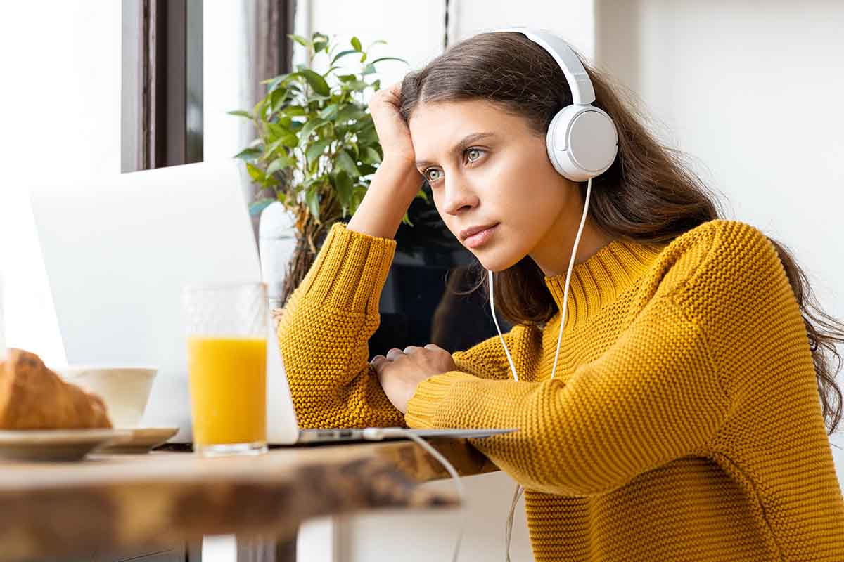 How to Find a Side Hustle