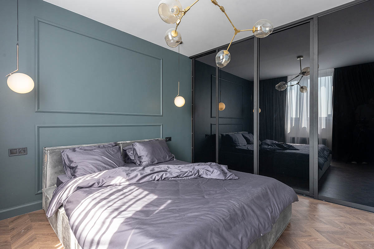 Ways to Create Space in Bedroom
