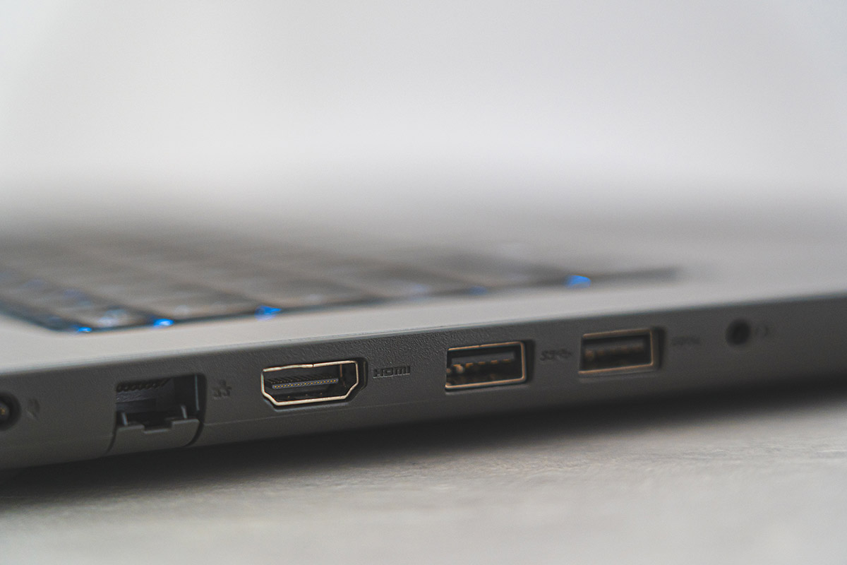 DisplayPort vs HDMI for multi-monitor setup