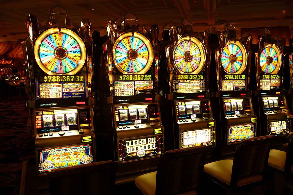 Playing on Online Casinos