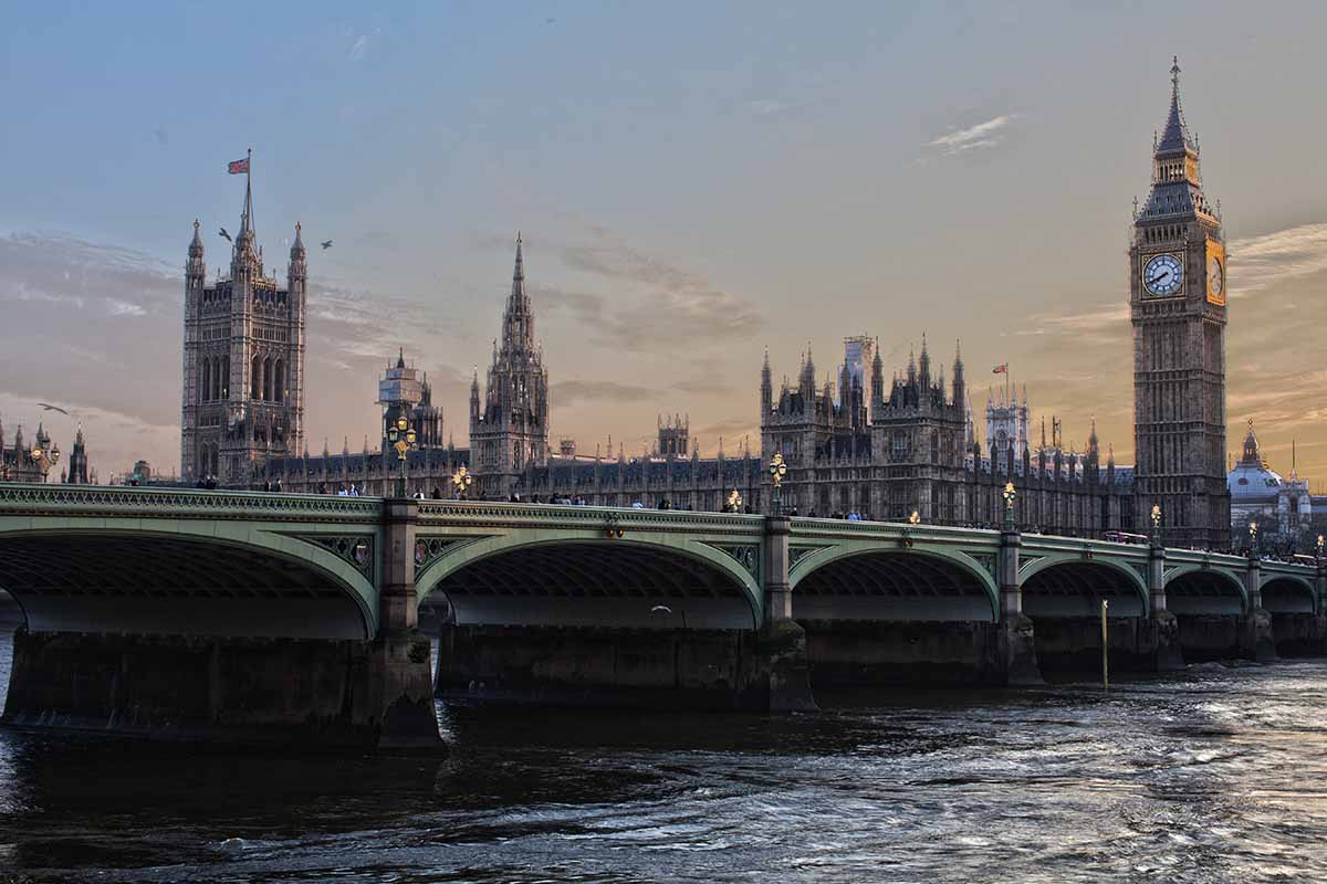Rising Cost of UK Fraud