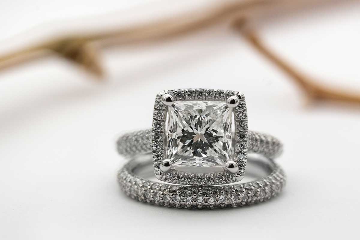 buying an engagement ring
