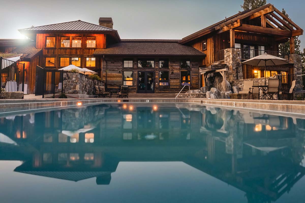 marketable mansions
