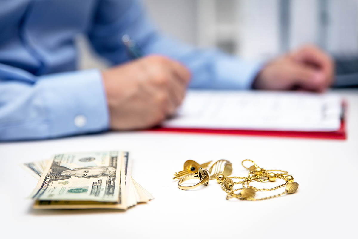 How To Sell Gold Jewelry 