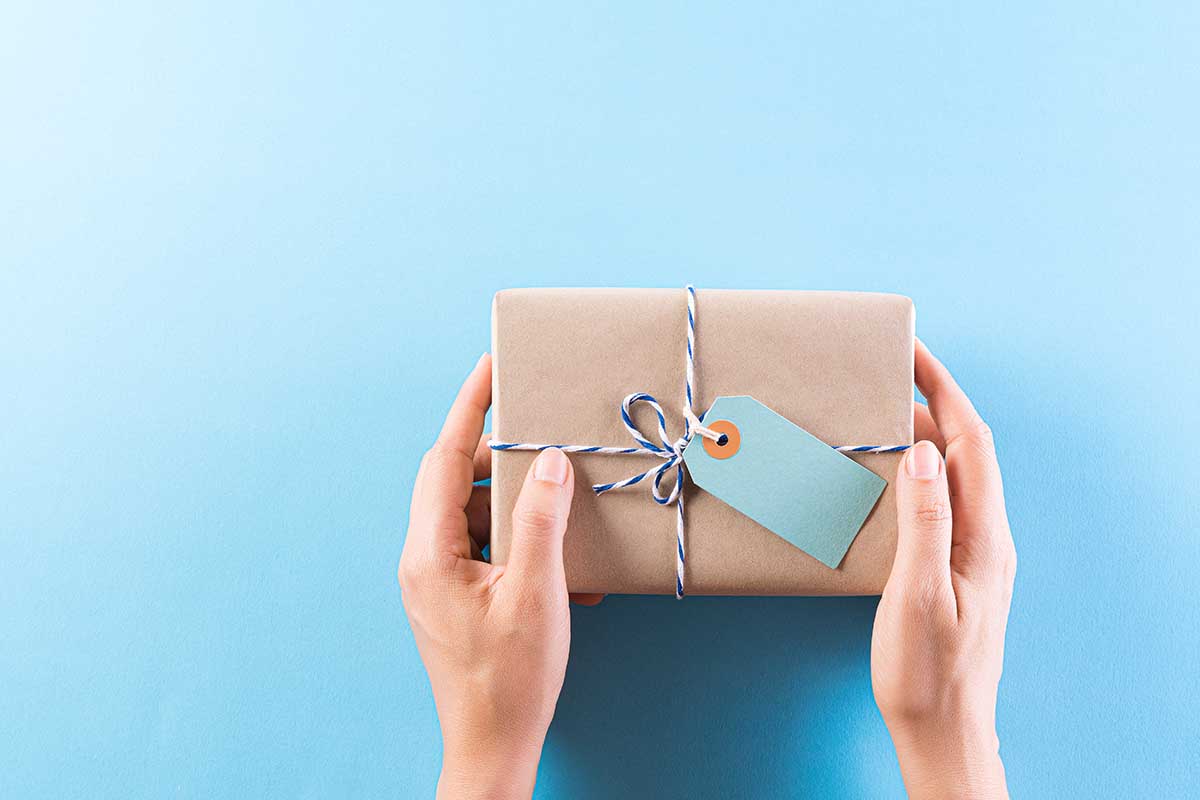 Things You Can Gift in Anniversary