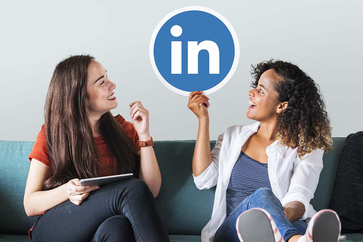 Engage influencers on LinkedIn groups