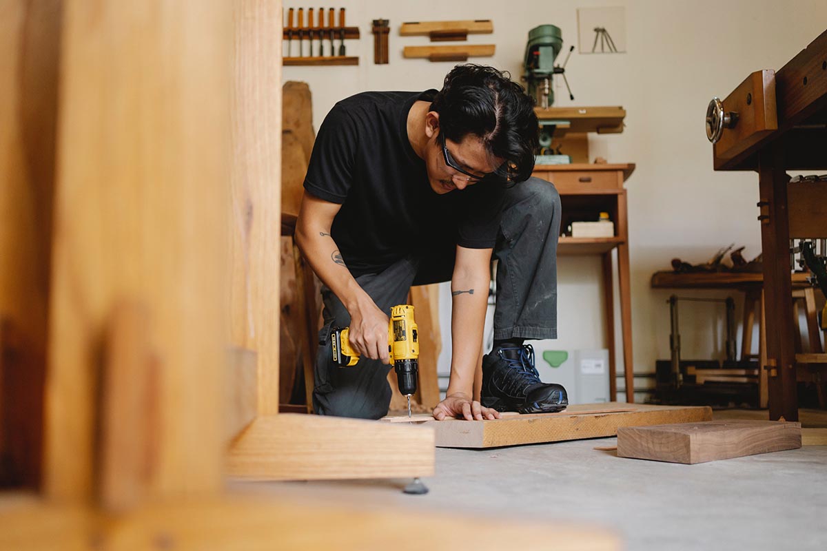 Pros & Cons Of DIY