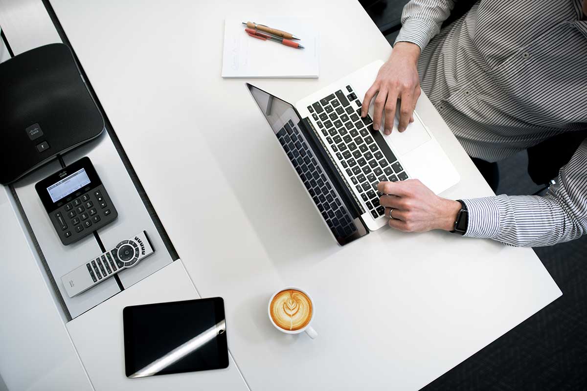 how to buy small business software