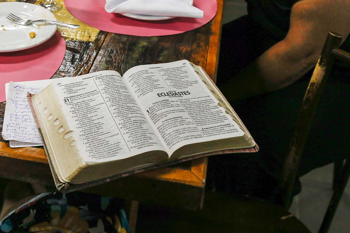 why to read the Bible