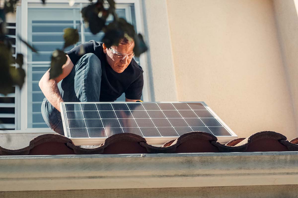 hiring a solar panel installation company