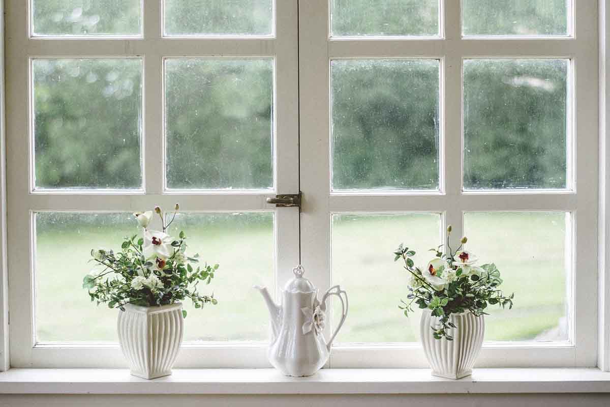 Ways To Freshen Stale Indoor Air