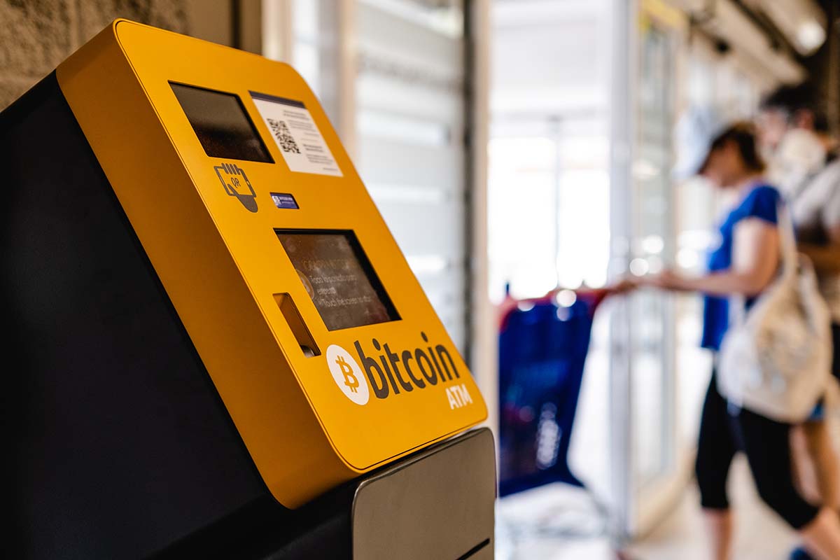 Bitcoin ATMs located around Michigan