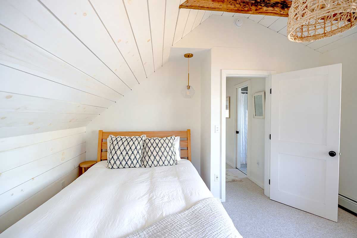 Room on Airbnb