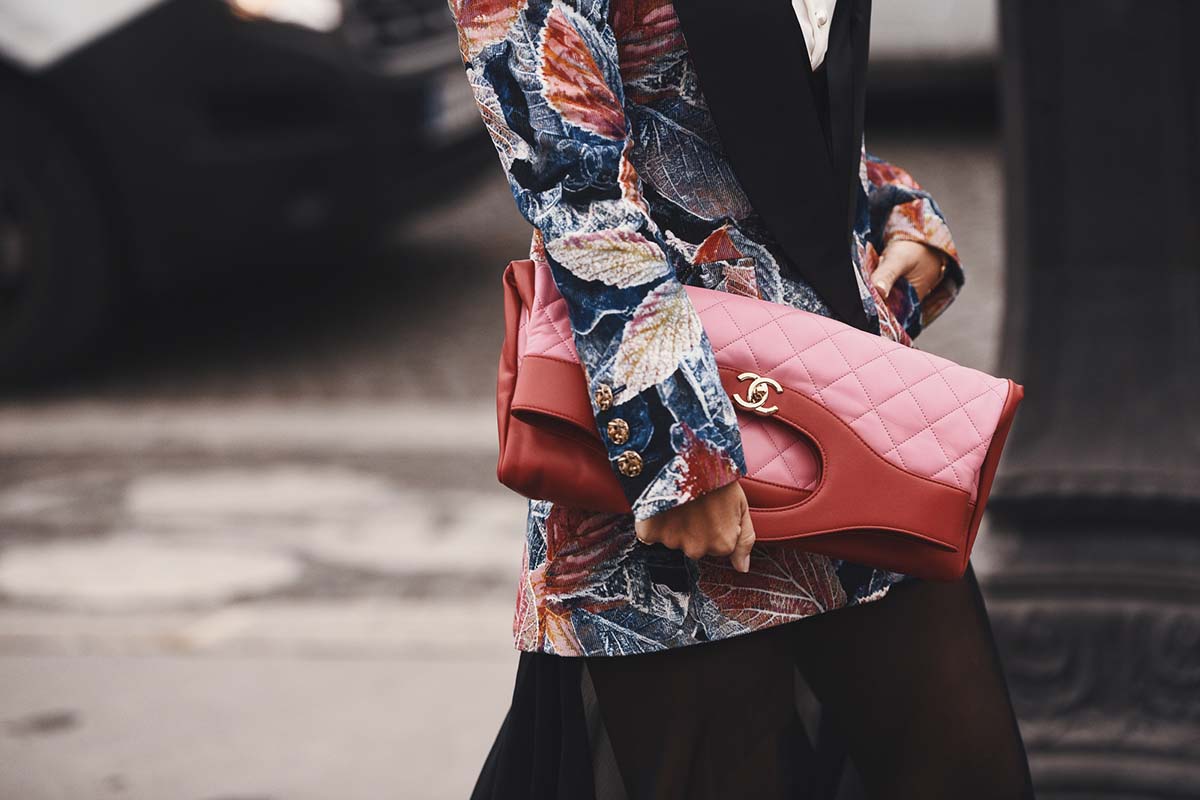 Buying Couture Accessories and Handbags